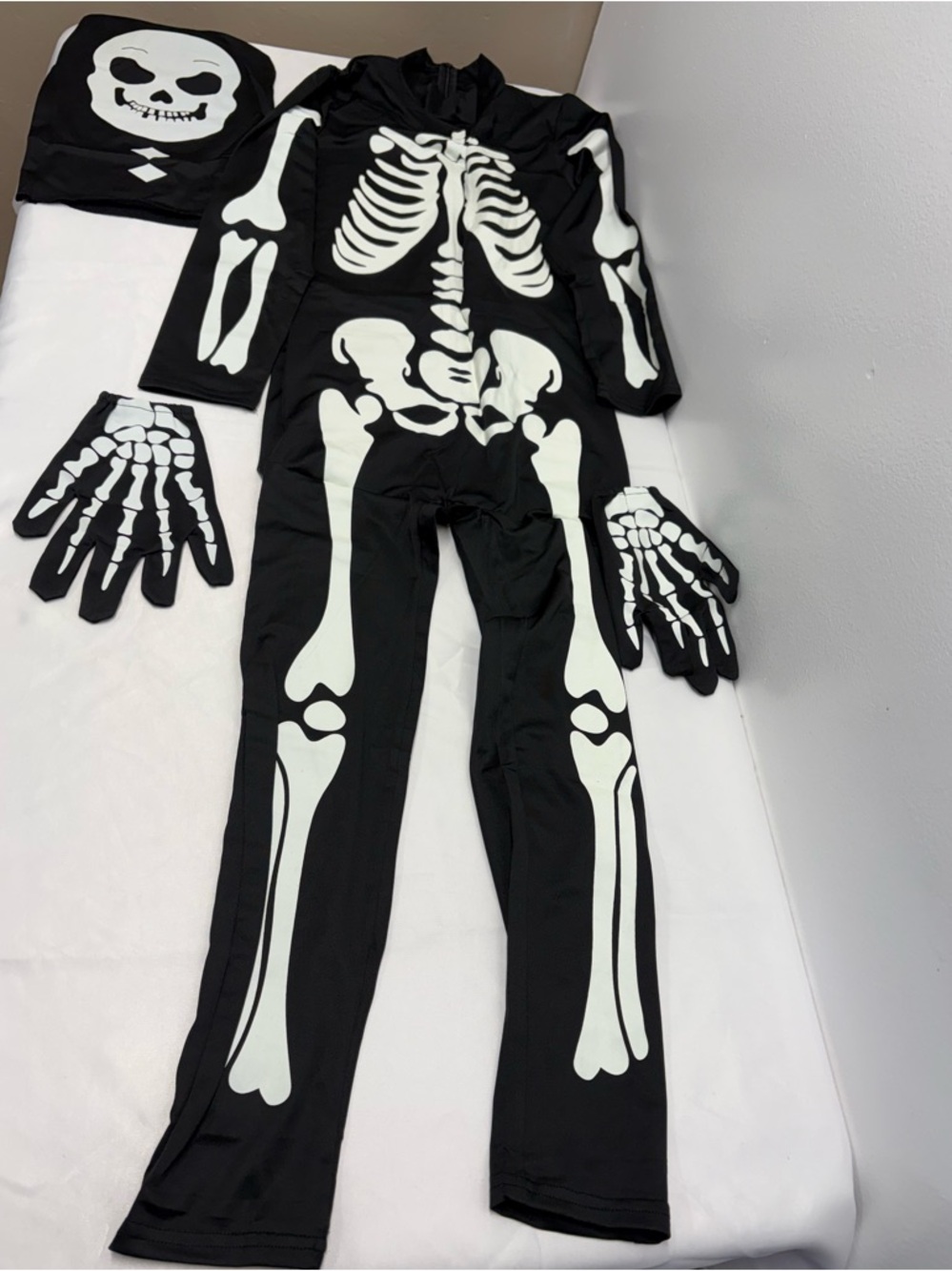 Kids Black Skeleton Costume with Mask and Gloves child size X-Large (14-16)New
